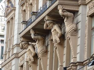 Helsingin arkkitehtuurin historiaa