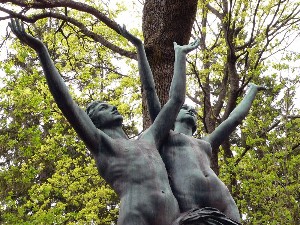 Hietaniemen hautausmaan kierrokset