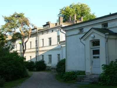 Yhdistelmäkierros: Lapinlahden sairaala ja Hietaniemen hautausmaa